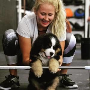 Meet your Posher, Dayna