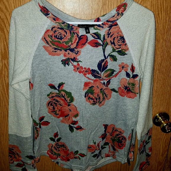 Derek Heart Long Sleeve