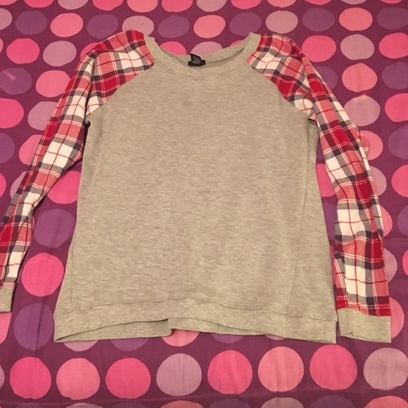 Super cute baseball tee 💕