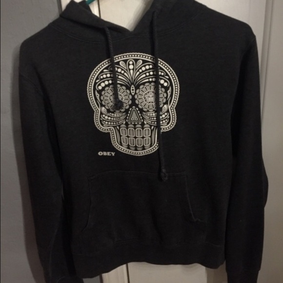 obey sweater