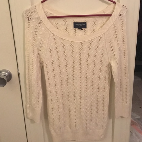 American Eagle sweater