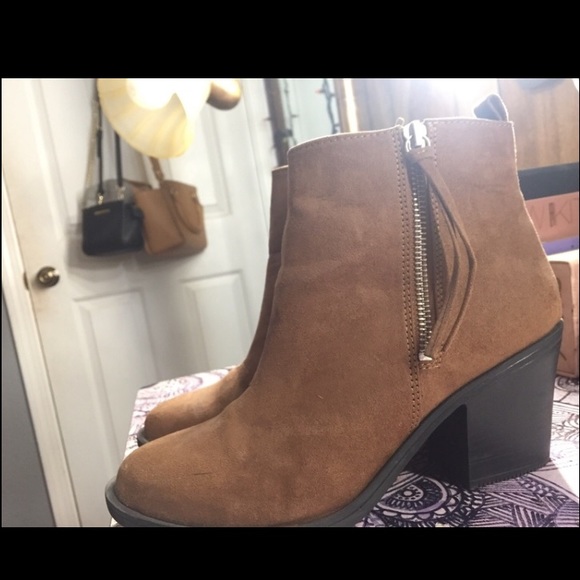 h&m booties - Picture 2 of 3