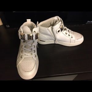 White sneakers from Aldo (2months ago)
