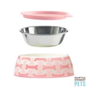 Wanted: Martha Stewart Pet Bowl