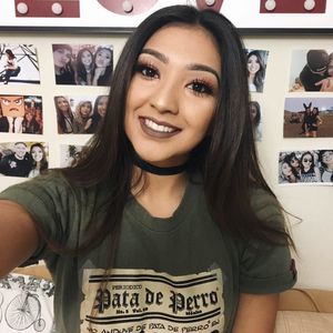 Meet your Posher, Ashley