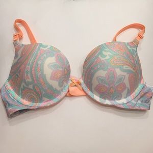 NWT Victoria's Secret Push Up Bra