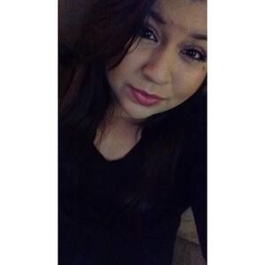 Meet your Posher, Lydia