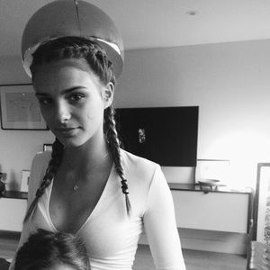 Meet your Posher, Logan