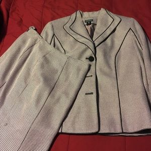 Pink and black suit jacket and skirt. Size 4