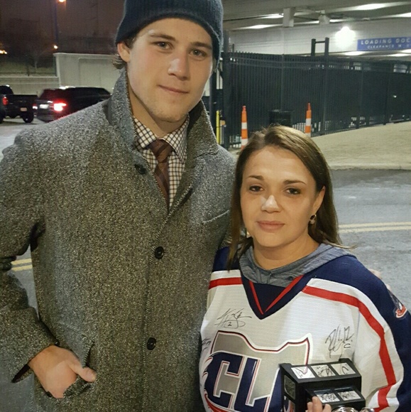 Meet Laura & Joe - Picture 6 of 6