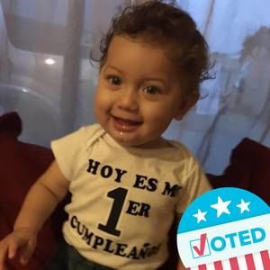 Meet your Posher, Esmeralda