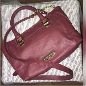 Steve madden handbag w/ attachable strap Worn once