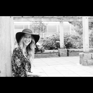 Meet your Posher, Hailey