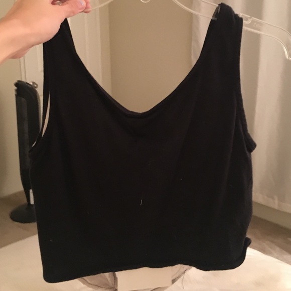 LF polka dot crop top - Picture 2 of 2