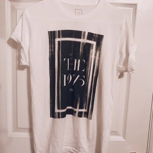 the 1975 stripes t-shirt