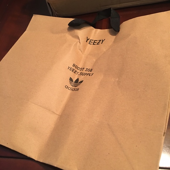 Selling yeezy v2 adidas 8.5 authentic receipt