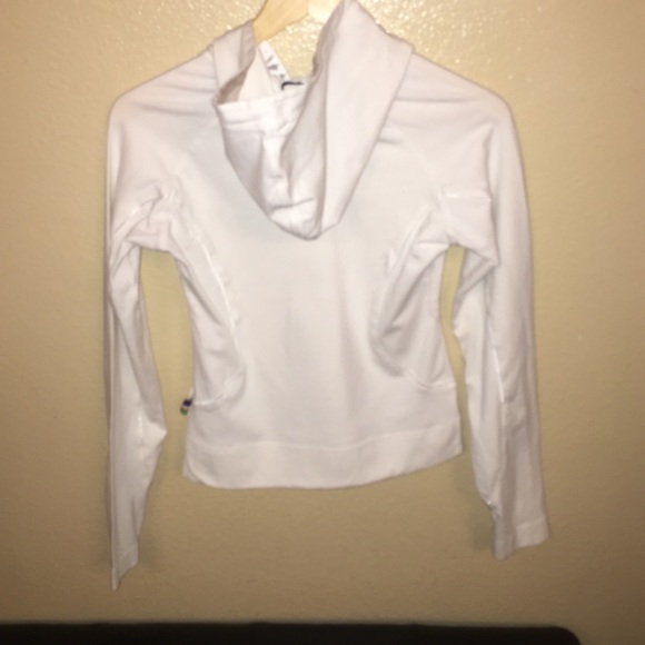 Nike Pullover Top - Picture 2 of 3