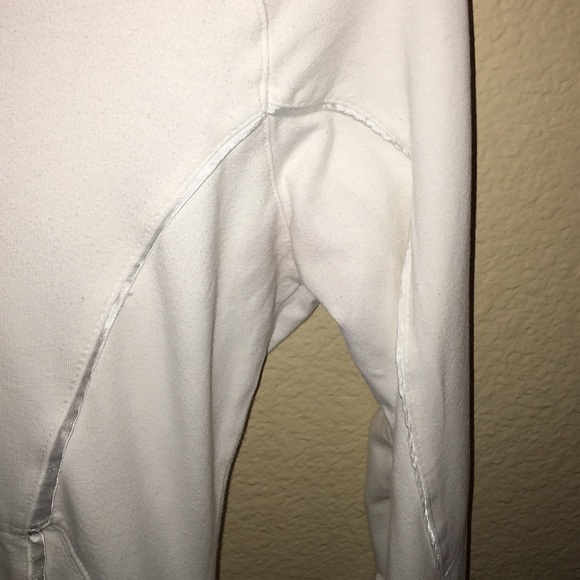 Nike Pullover Top - Picture 3 of 3