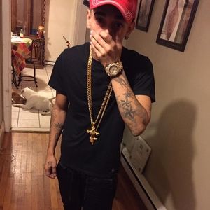 Meet your Posher, Macho