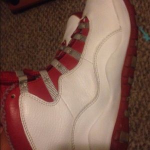 Retro 10 cherry