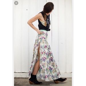 NWT Spell and the Gypsy collective Skirt
