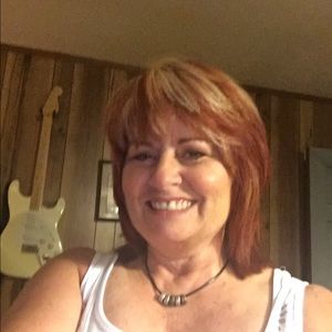 Meet your Posher, Dana