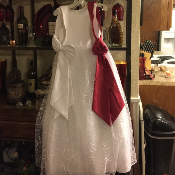 Girl's Flower Girl/Easter/holiday dress Size 7