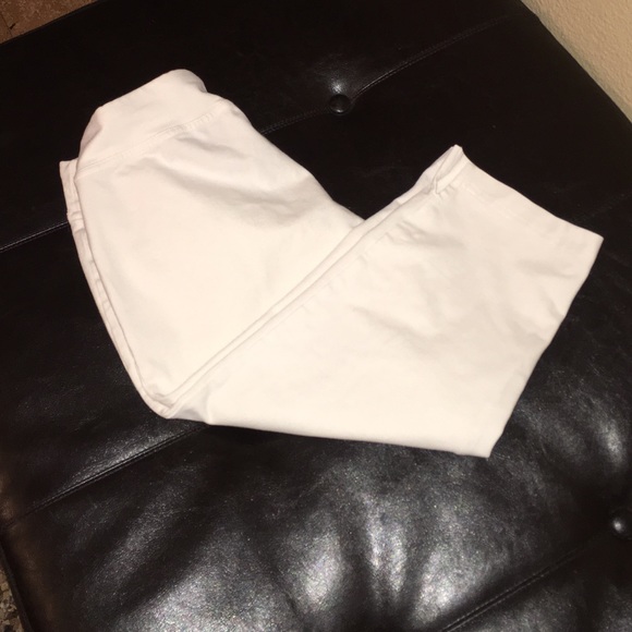 Nike Workout Pants - Picture 2 of 3