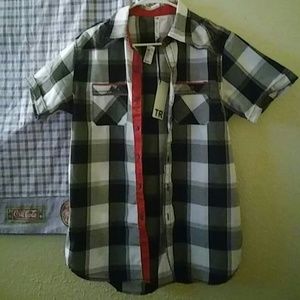 Nice button plaid men's shirt
