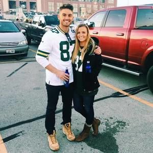 Meet your Posher, Haley