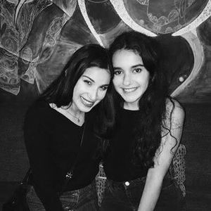 Meet your Posher, Abby