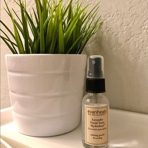 🚩🆕 • Evanhealy Lavender Facial Tonic Hydrosoul
