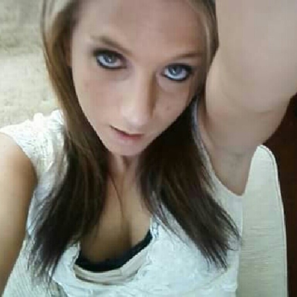 Meet your Posher, Melanies