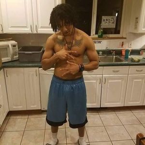 Meet your Posher, Jay te