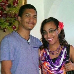 Meet your Posher, Dishawne