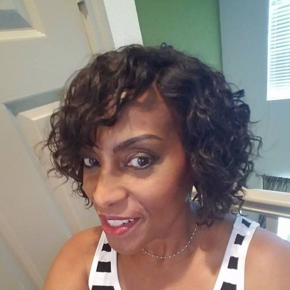 Meet your Posher, Gail