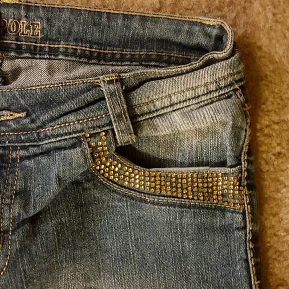 Capri's - Picture 2 of 4