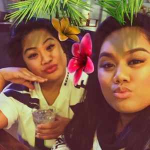 Meet your Posher, Vicky