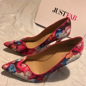 Gorgeous Floral high heels 👠 SALE!!