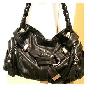 B. Makowsky shoulder bag