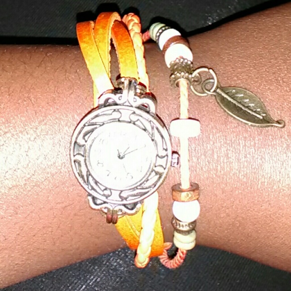Watch - Picture 2 of 3