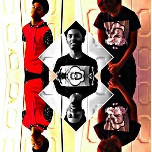 Meet your Posher, Izeal