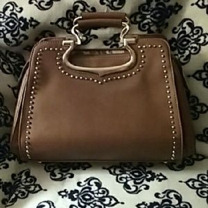 Beautiful Brown Leather Hand bag w/ Gold Detail