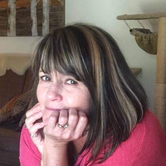 Meet your Posher, Darci