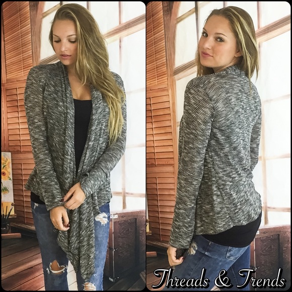 SOLD OUT‼️ Open Front Draped Marled Knit Cardigan - Picture 3 of 4