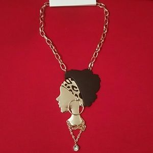 AFRO LADY NECKLACE