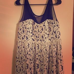 Torrid swirl mesh top dress