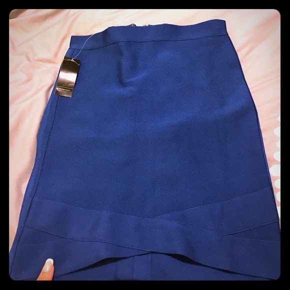 Bebe skirt
