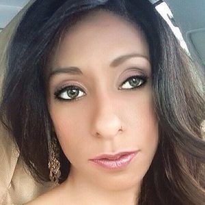 Meet your Posher, Tina