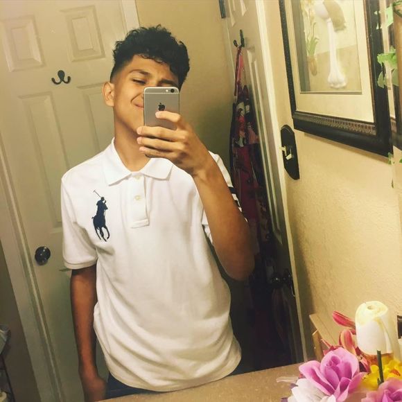 Meet your Posher, Chris - Picture 1 of 1